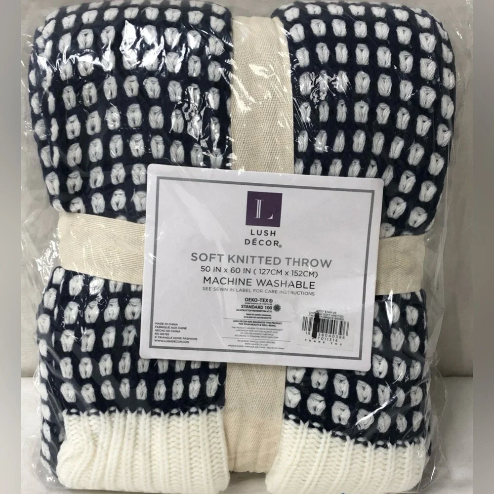 NWT Lush Decor Navy White Knitted Throw Blanket Home Cozy Knit Winter Warm Boho